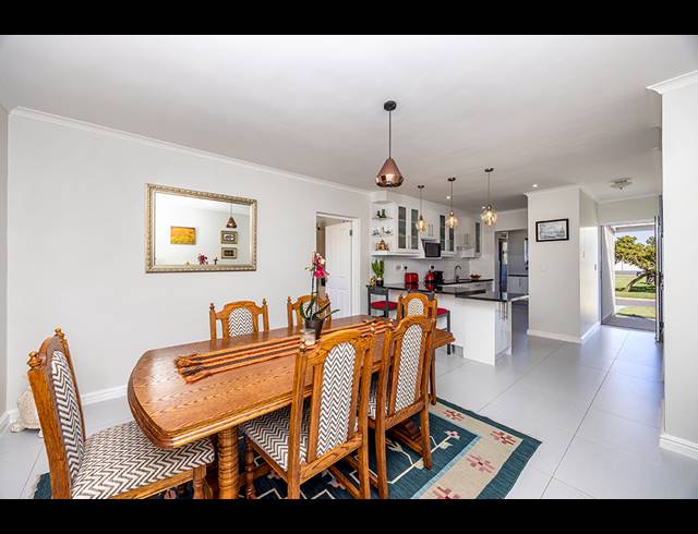 3 BEDROOM GATED ESTATE FOR SALE IN SUNNINGDALE